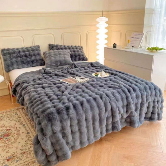 4-dijelna Posteljina od Umjetnog Krzna FluffyBedding